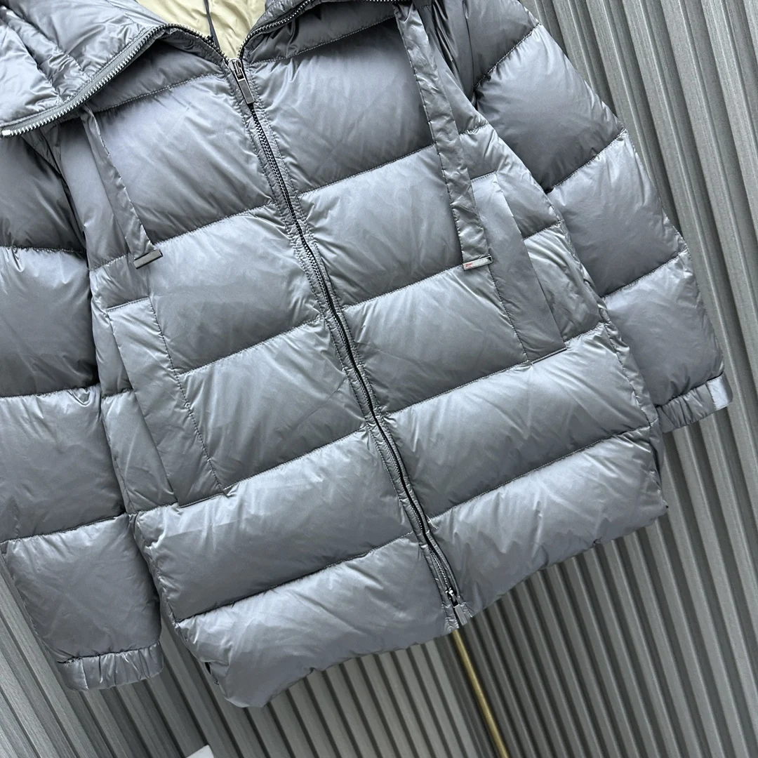 2025 Ropa de mujer chaqueta de plumón de pan con capucha Invierno Nuevo 1105