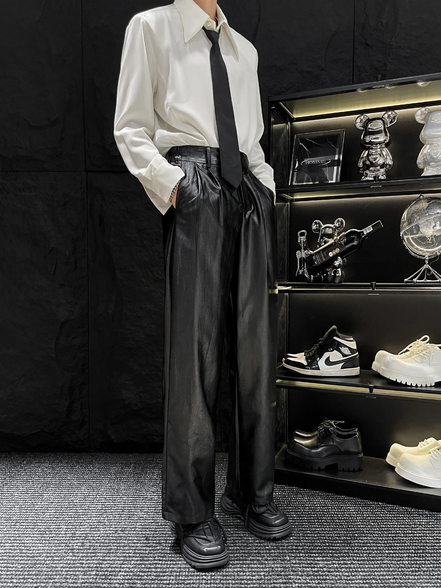 

Men's Casual Loose Straight Leg Pants Faux Leather Comfortable Fit High Waist Zipper Closure Autumn Season Faionable Basic ...