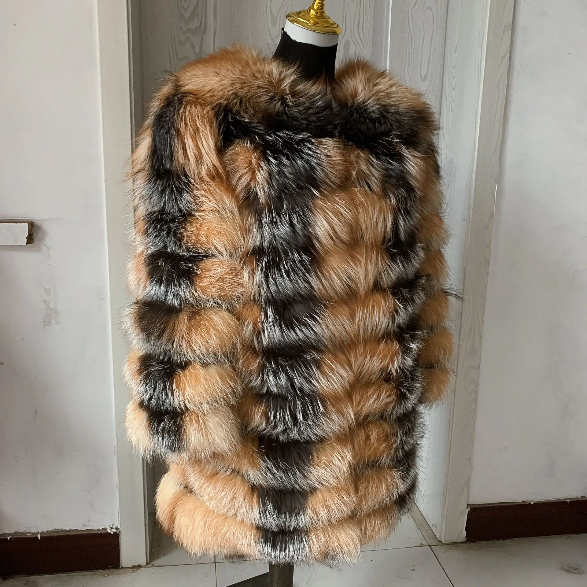 Women's winter warm real fur long coat noble quality golden fox coat natural real fox fur long luxury leather jacket