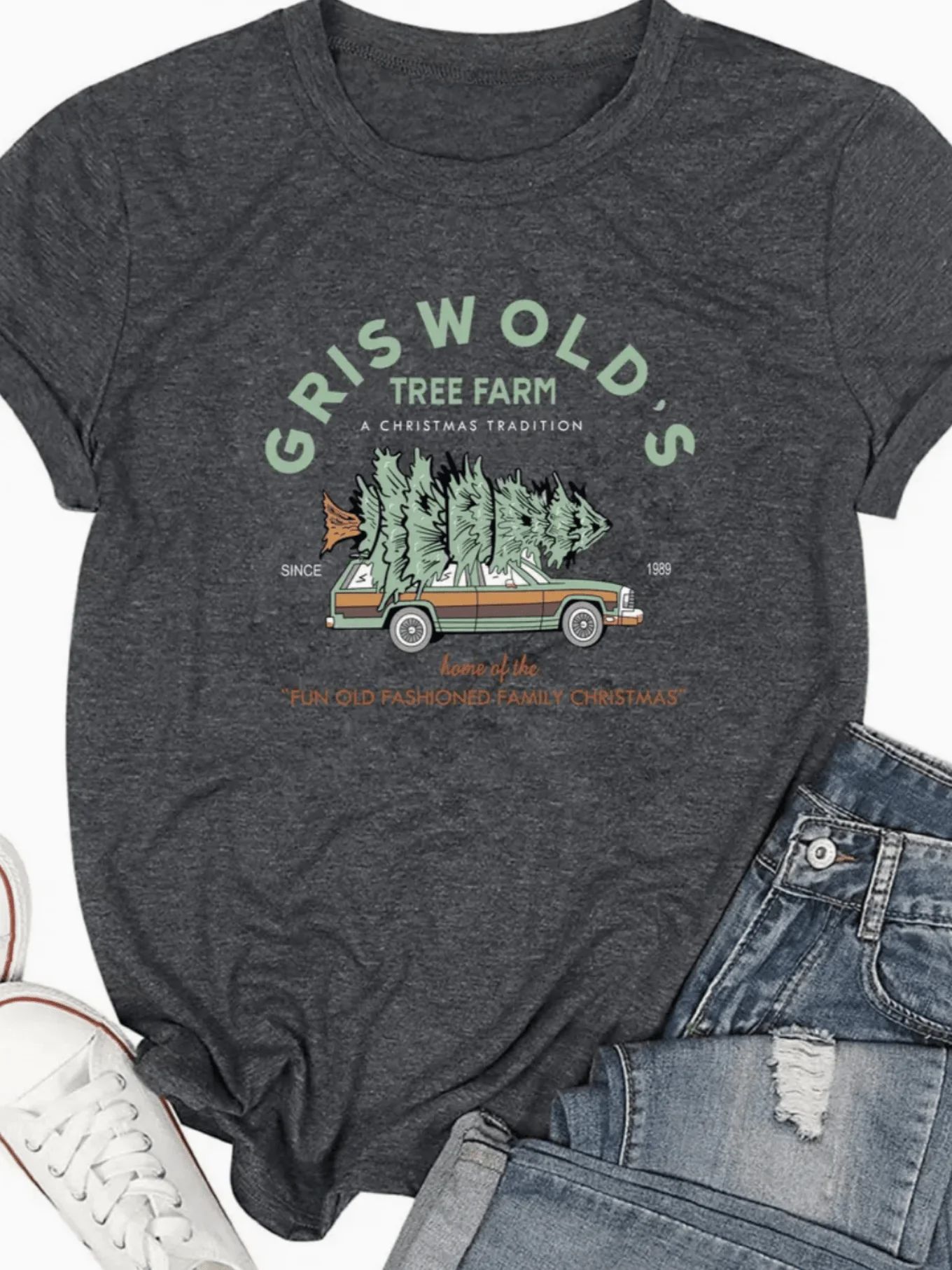 

Рождественская футболка Griswold's Tree Farm, винтажный дизайн для семейных праздников, повседневная футболка с короткими рукавами и круглым вырезом для женщин