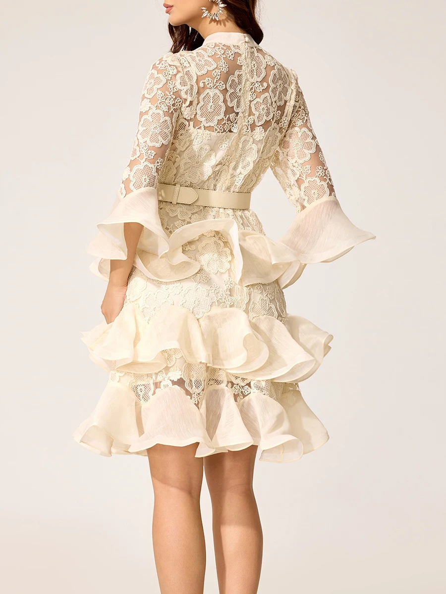 TWOTWINSTYLEsolid pure épissé broderie robes pour femmes col rond demi manches Patchwork volants plis robe femme nouveau