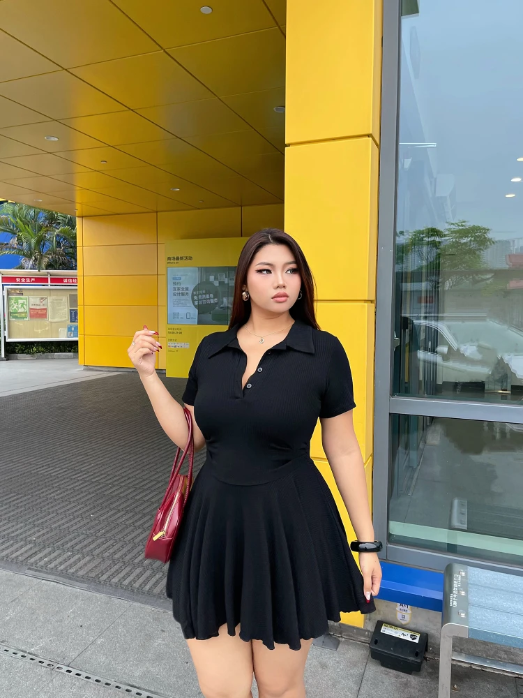 Camicia estiva da donna di grandi dimensioni con scollo a POLO nero Abito corto a vita alta A-line Moda che riduce l'età Abiti versatili che riducono l'età