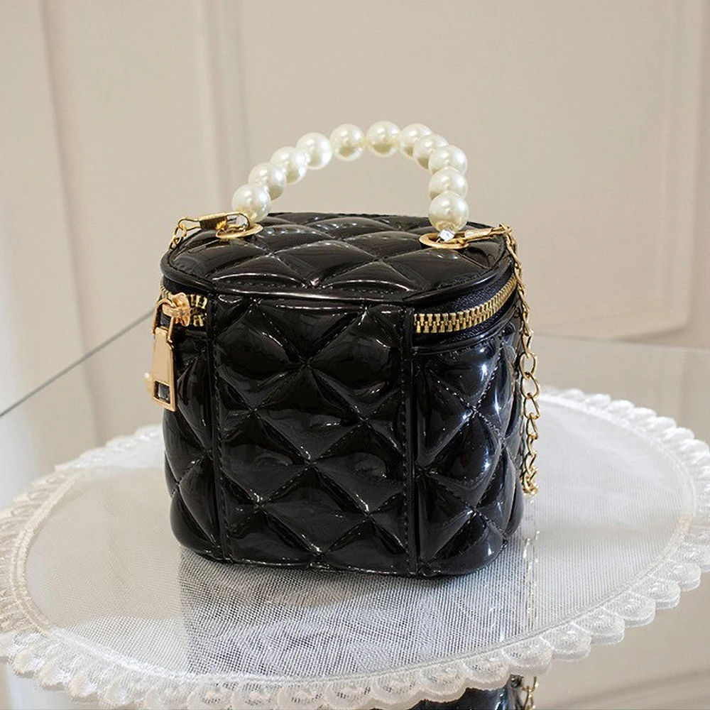 Trendy Heart Charm Jelly Bag - Mini Diamond Mesh Bucket Purse, Women's Fashion Crossbody Shoulder Bag