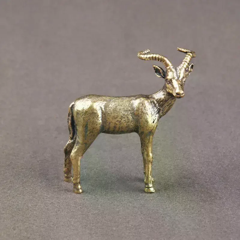 Vintage Brass Leader Sheep Statue Desktop Ornament Metal Cute Figurines Miniatures Home And Office Decoration Car Ornaments