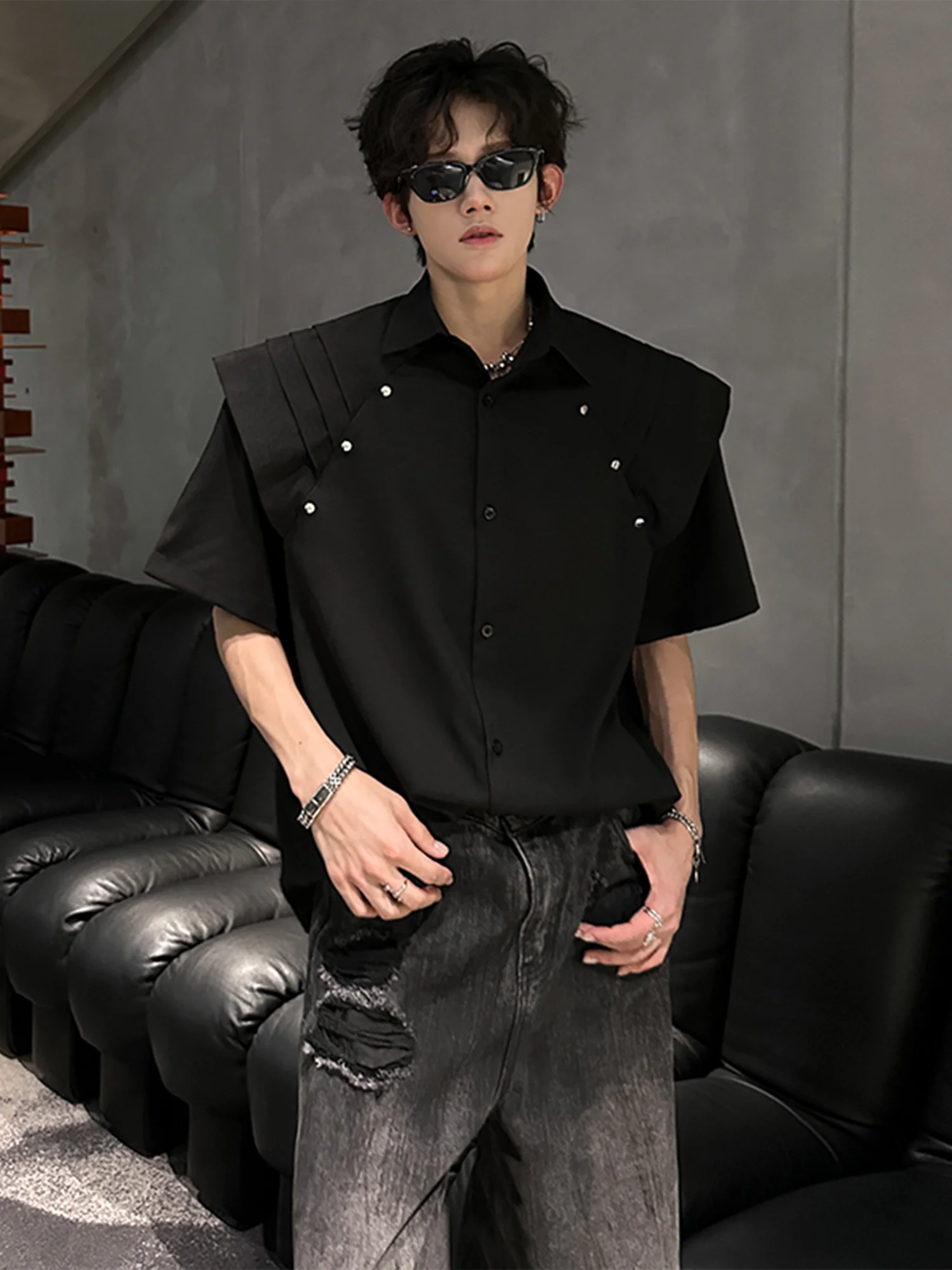 

Dark Style Men's Shirt Shoulder Pads Thin Half Sleeve Summer Fashionable Casual Loose Fit Short Sleeve Ice Sensation Shirt