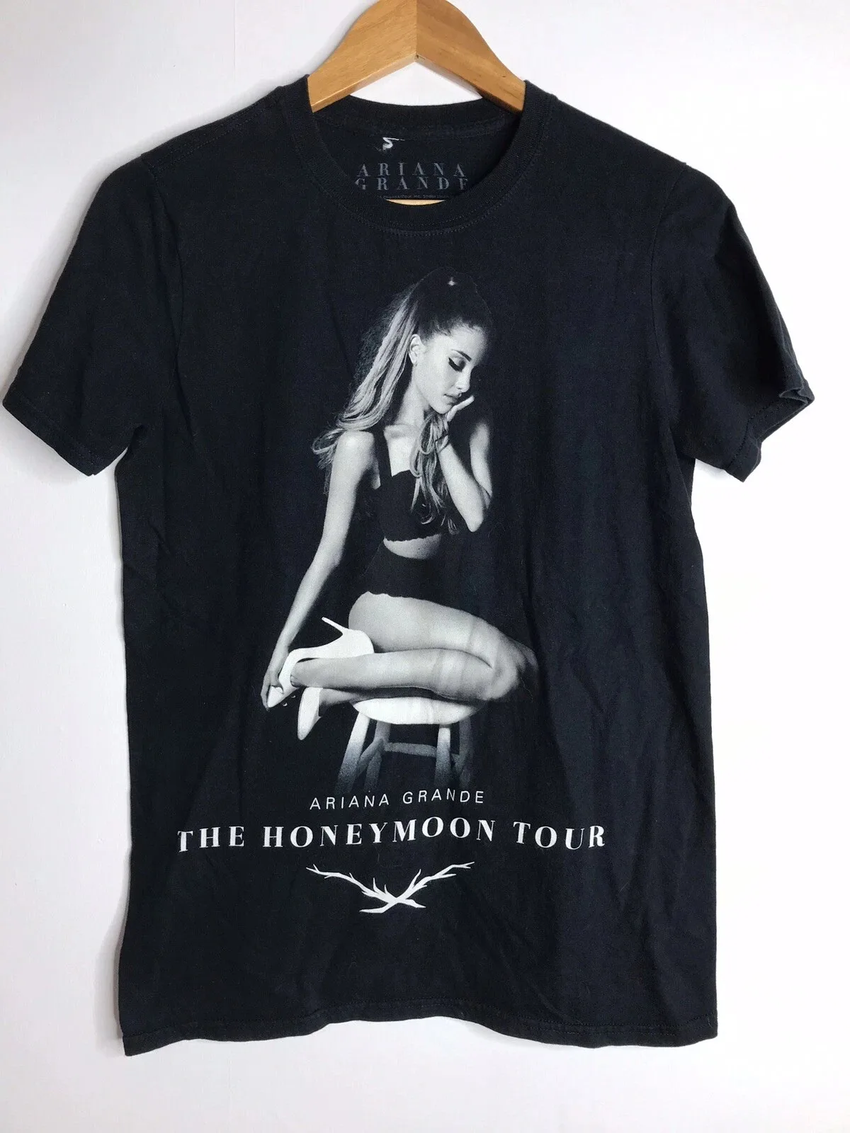 Ariana Grande The Honeymoon 2015 Tour Adult Small T-Shirt
