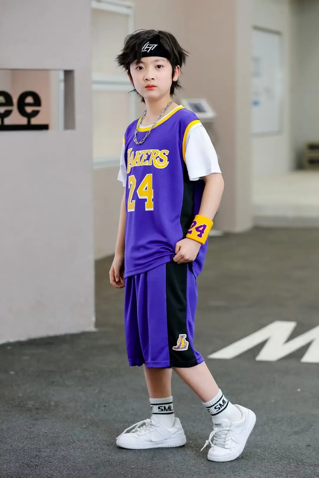 NEW 24 25 Children\'s clothing suit boy girl Fans Basketball Jerseys 24  Fake two-piece uniform kit training Shirts and shorts