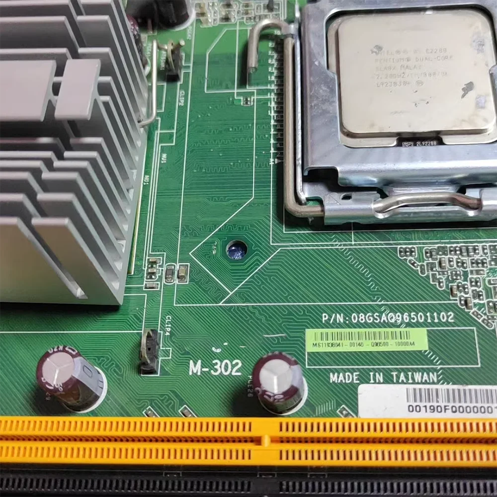 

Оригинальная материнская плата промышленного компьютера Linghua M-302 08GSAQ96501102