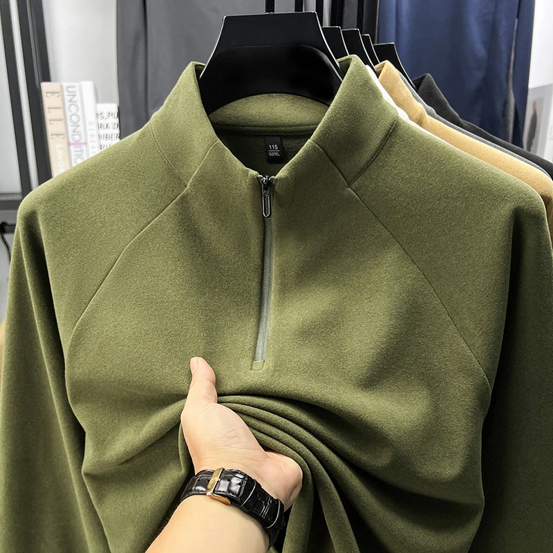 2025 الرجال الألمانية المخملية الخريف والشتاء جديد نصف سستة الوقوف طوق هوديي موضة عادية بلون أسفل قميص