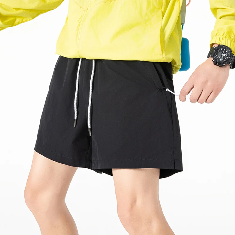 Men's Summer Lightweight Breathable Casual Shorts for Outdoor Running Fitness Sweat Absorption Quick Drying Three Part Shorts