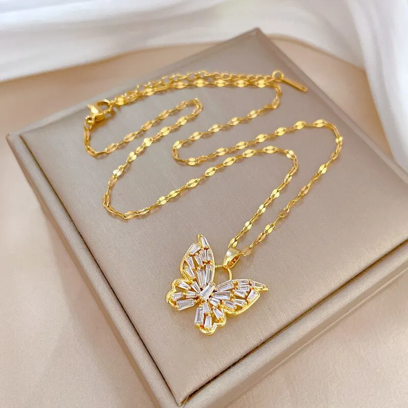 Fantastic Crystal Gold-Color Butterfly Necklace For Women Rhinestone Symmetrical Pendant Accessories Party Jewelry Gifts