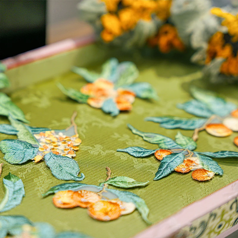 

1pair Embroidered Loquat Fabric Patch Exquisite Hanfu Cheongsam Antique Style Patch Ripped Decoration Ripped Decoration