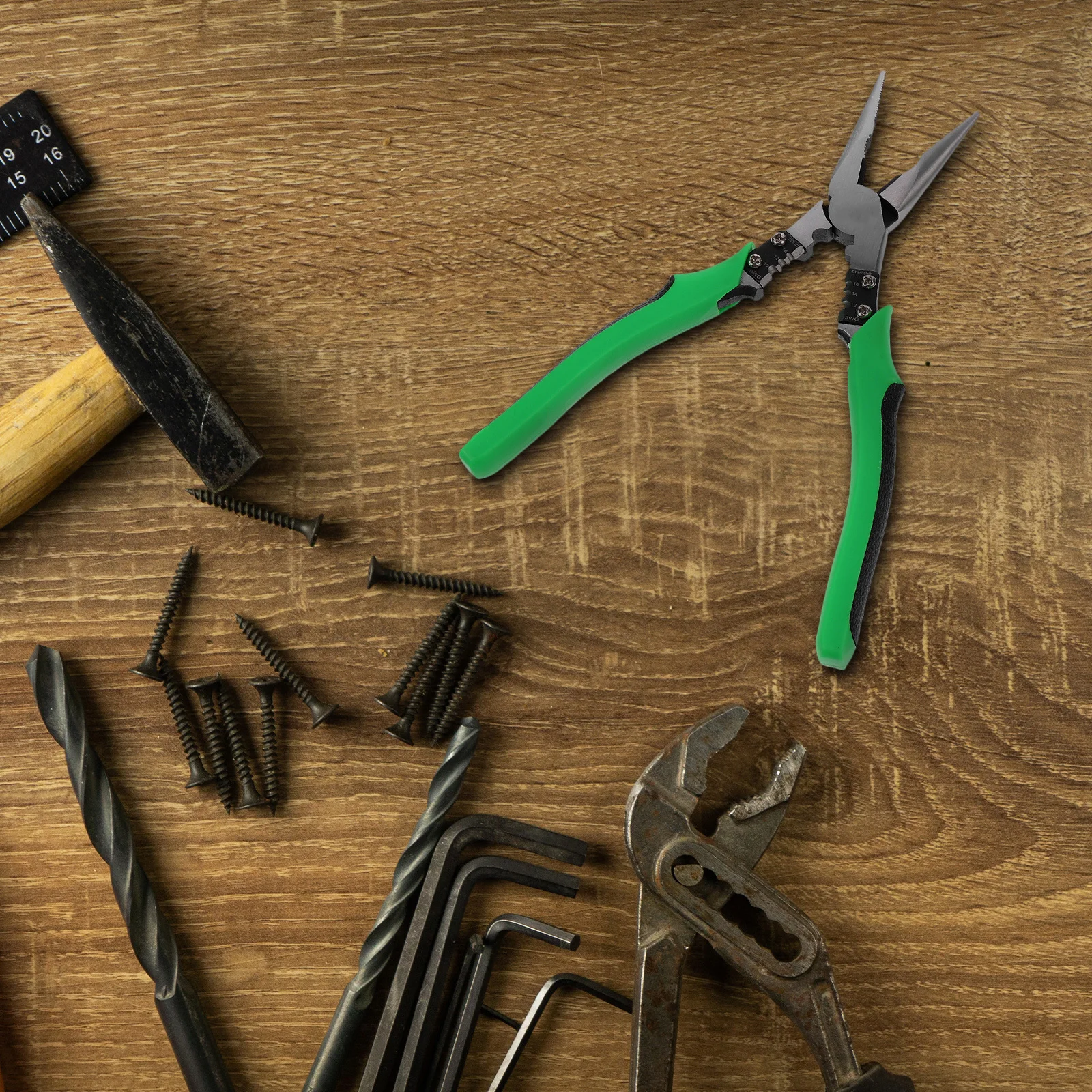 

Pointed Nose Pliers Electrician Repair Tool Multifunction Wire Stripper Green Sharp Nose Durable Construction Induction Hardened