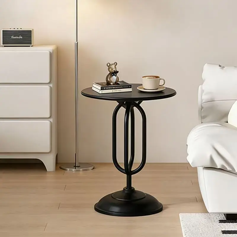 petite-table-ronde-de-style-nordique-table-basse-table-d'appoint-table-d'angle-pour-canape-design-pour-salon-d'hotel-ou-appartement-petite