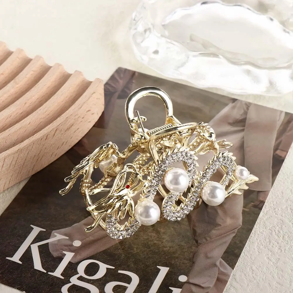 

Pearl Zodiac Dragon Hair Claw Hairpin Grab Clip Animal Hair Clip New Year Headwear Headdress Rhinestone Shark Clip Female