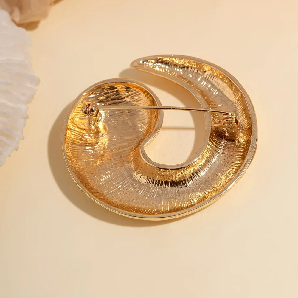 موضة المبالغة الهندسة الذهب اللون سطح أملس فاصلة الحلزون شكل كبير ترصيع القرط للنساء شخصية مجوهرات هدية #4
