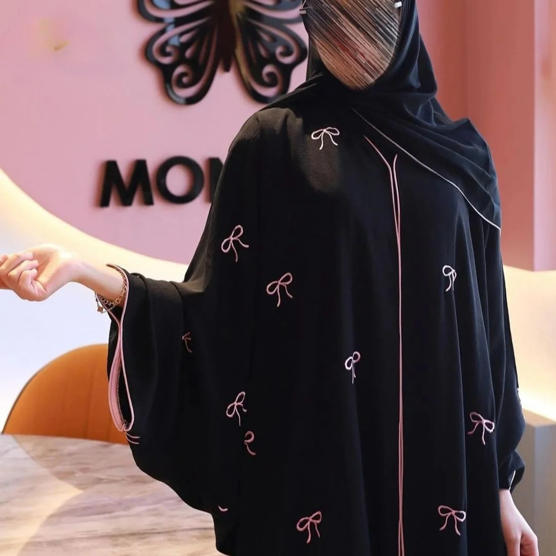

Luxury Muslim Abaya Ramadan Stylish Embroidery Modest Abaya Dubai Turkish Elegant Cardigan Muslim Black Abaya Women Muslim Dress