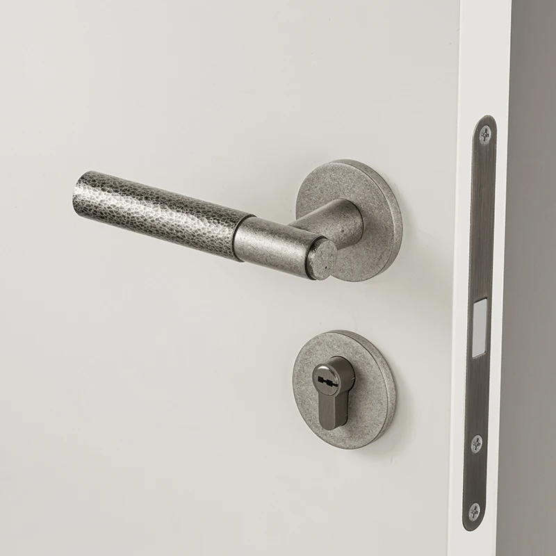 

Dooroom Brass Door Lock Set Ancient Silver Hammered Retro Interior Bedroom Bathroom Door Dummy Passage Privacy Lock