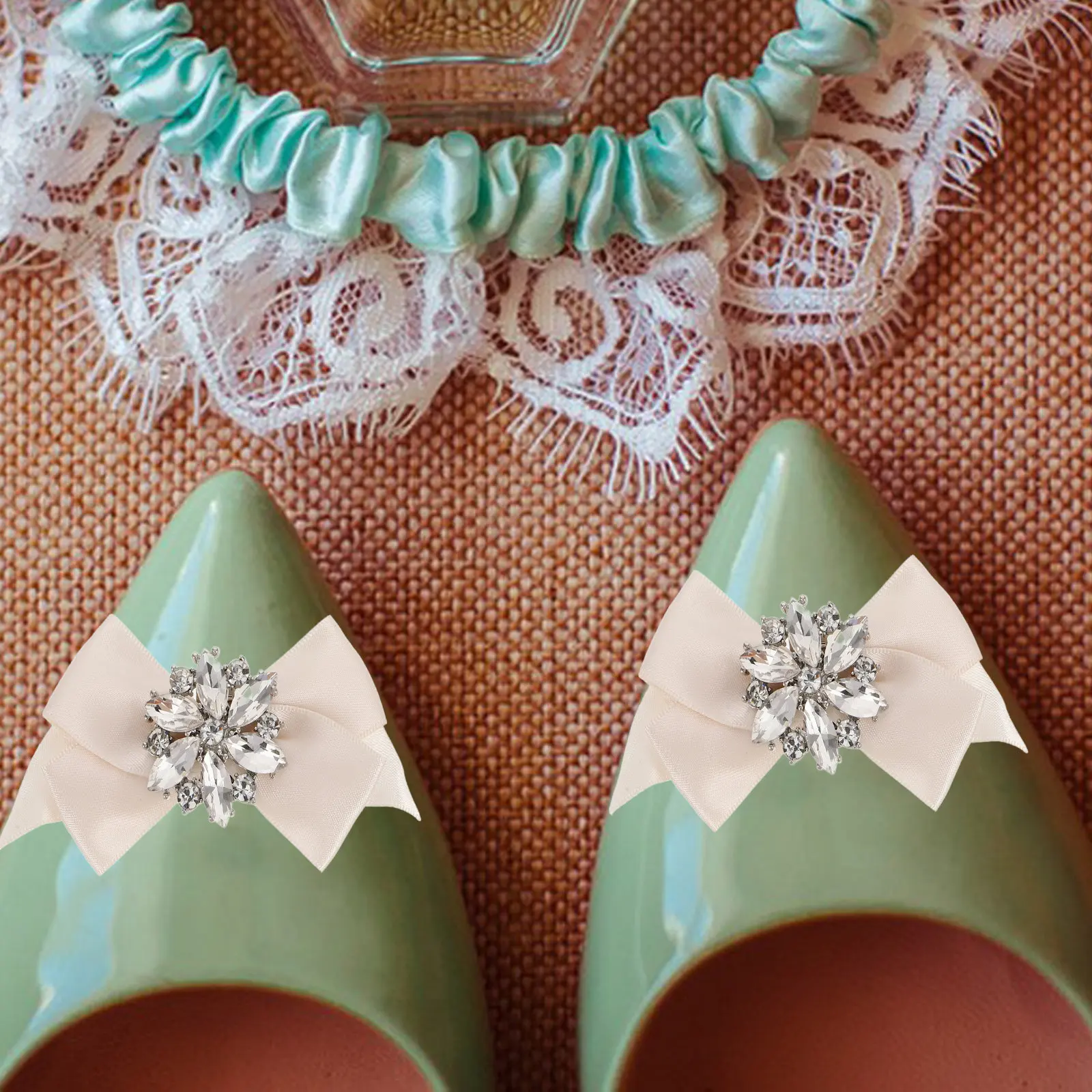 2Pcs Bridal Bowknot Shoe Flowers Removable Clips Rhinestone Buckles Wedding High Heel Accessories Elegant Shoe Charms