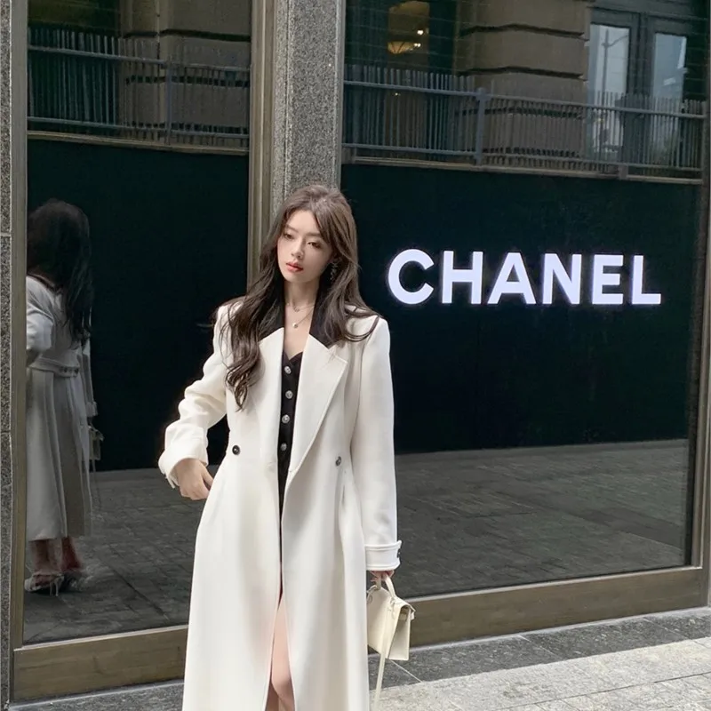 New thickened white trench coat women's long Hepburn waist