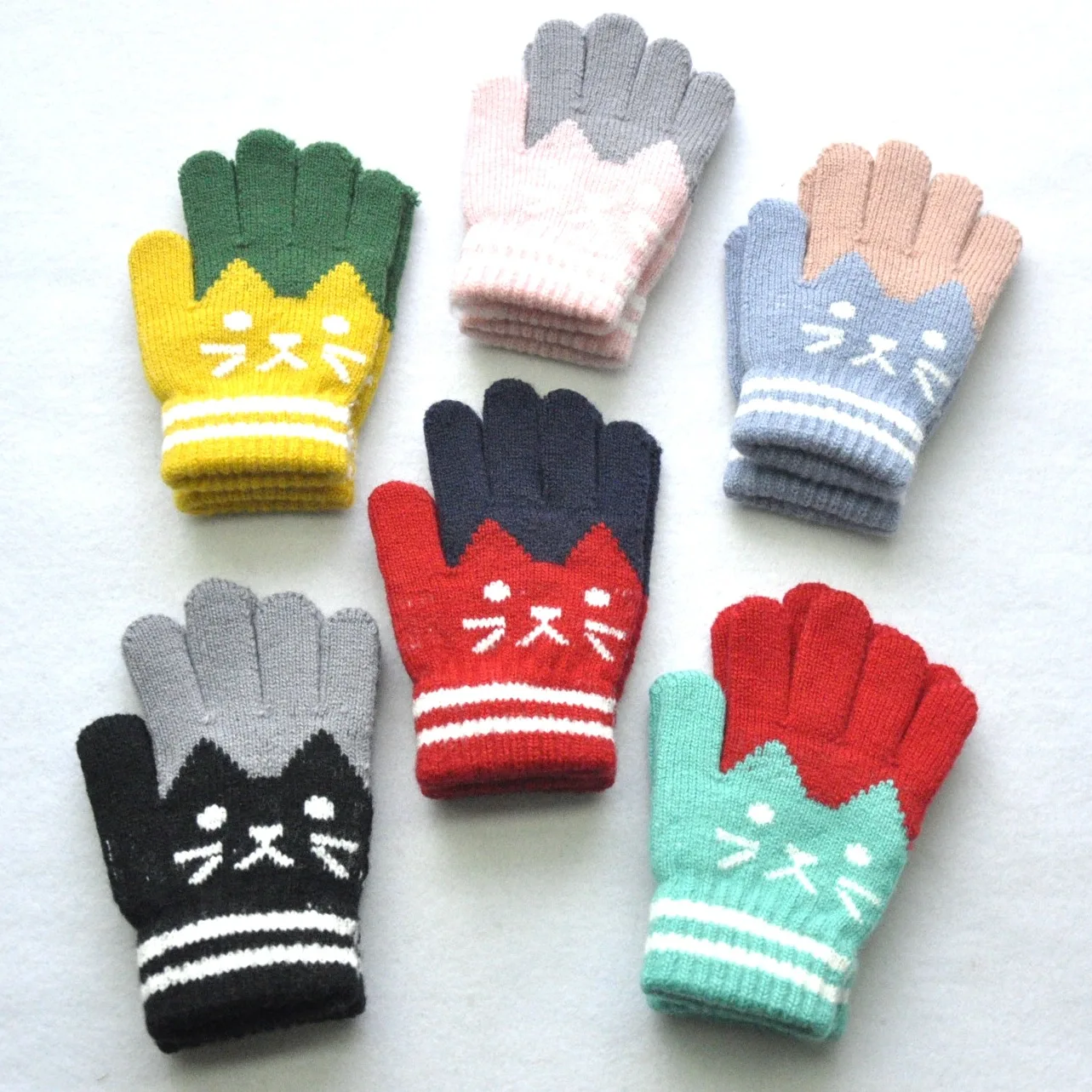 Cute 6-11Y Children Thickened Warm Gloves For Students Winter New Cat Knitted Mittens Outdoor Knitting Cycling Skiing Gloves