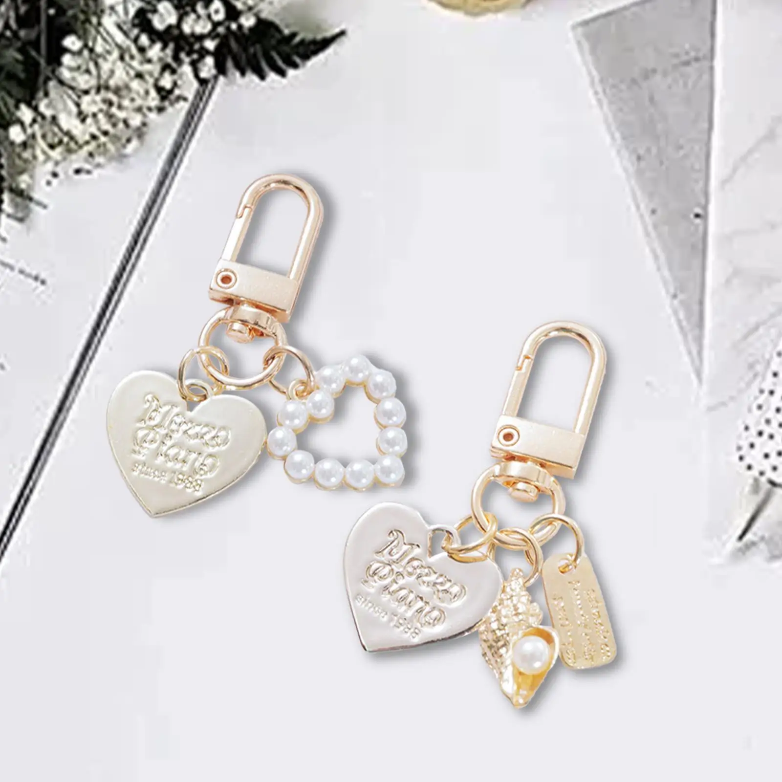 Keychain Pendant Accessory Creative Decoration Stylish Versatile Keyring Key Chain for Purse Graduation Birthday Handbag Adults