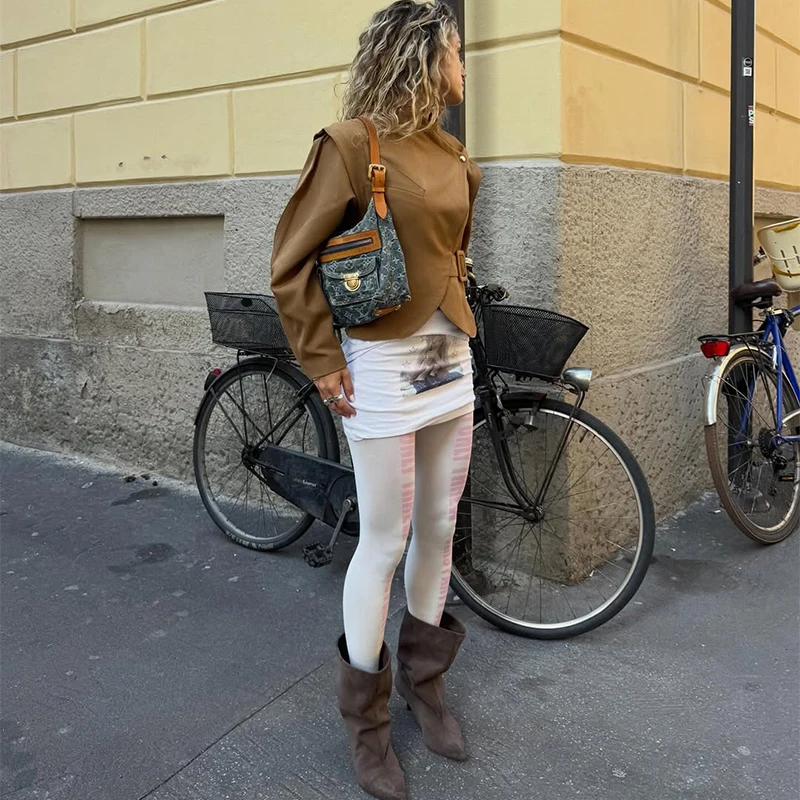Damenjacken mit Stehkragen, seitlicher Knopfleiste, Gürtel zur Taillenbetonung, kurze Mäntel, Herbstmode für Damen, unregelmäßiger Saum, plissiert, neue Oberbekleidung – Detail 9