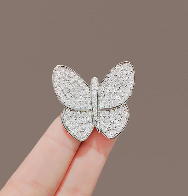 Fashion Butterfly Rhinestone Brooches Pins For Women Shiny Crystal Insect Elegant Pins Girl Party Gifts Clothing Accessories