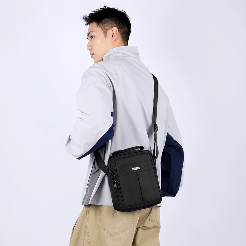 

2025 New Men Messenger Bag High Quality Nylon Crossbody Bag for Men Vintage Business Bag Male Chest Pack Shoulder Handbags
