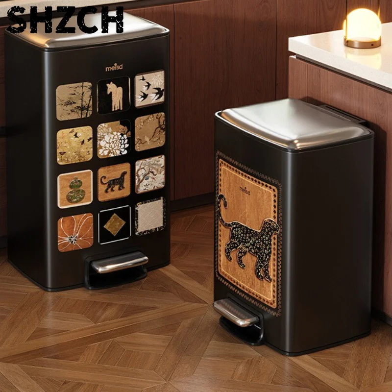 Vintage Leopard Trash Can, Foot-Operated Mosquito-Proof Bin, 12L Large Capacity Stainless Steel Wastebasket for Living Room