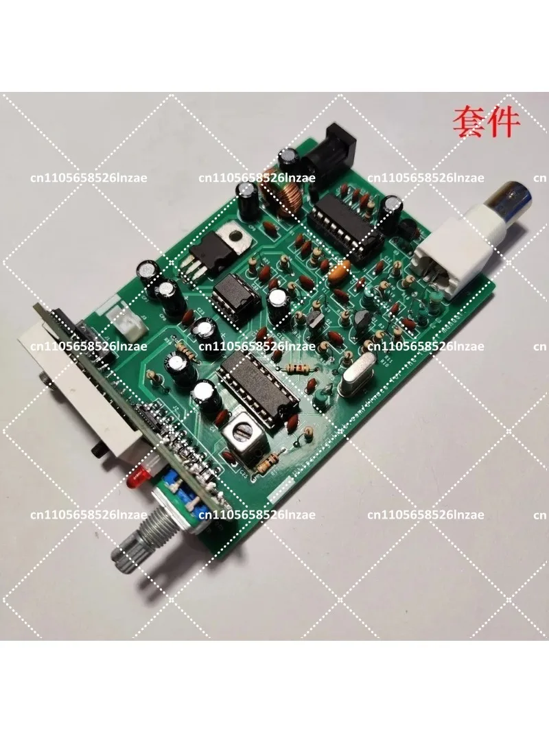 R10 Shortwave PLL Receiver DIY Kit High Sensitivity AM Radio Amplitude Modulation Shortwave Broadcasting