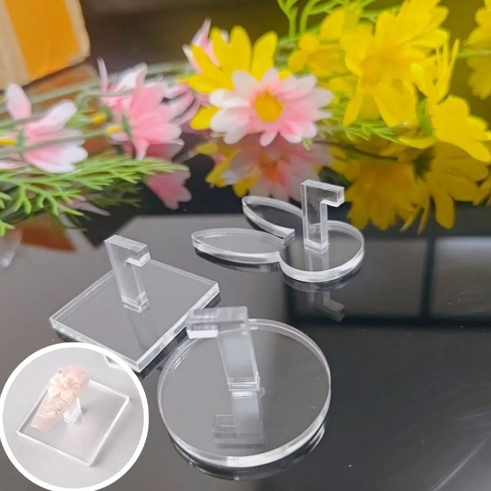 6Pcs Transparent Acryl Nagel Halter Herz Form Blume Nail art Display Rack Kaninchen Werkzeuge Nagel Zeigt Regale Anfänger