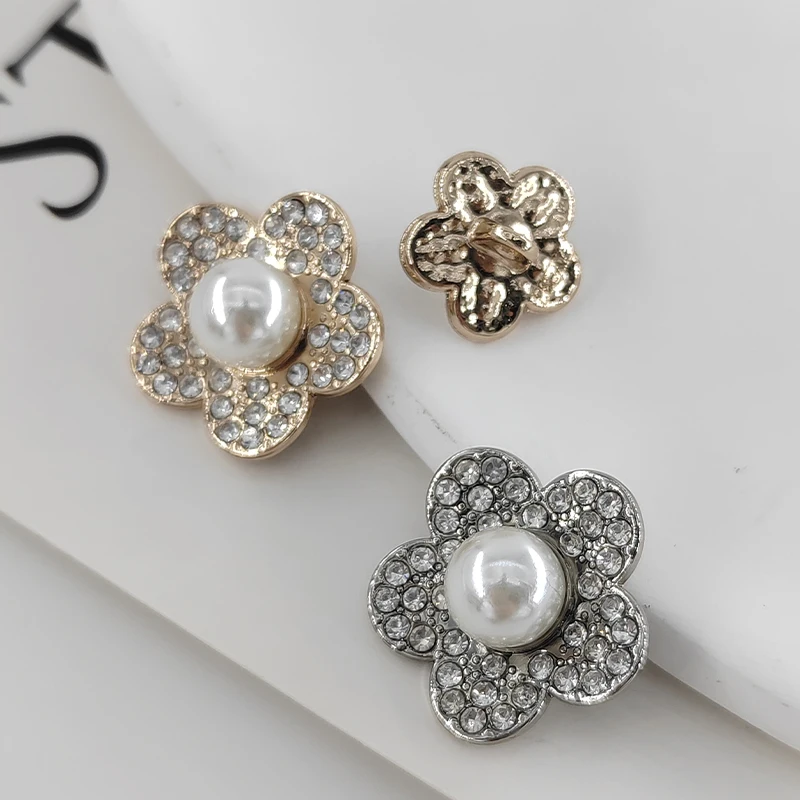 15/18/22MM Luxury Rhinestone Flower Shank Buttons Of Clothing Elegant Metal Fashion Pearl Decor High Quality Sewing Buttons DIY