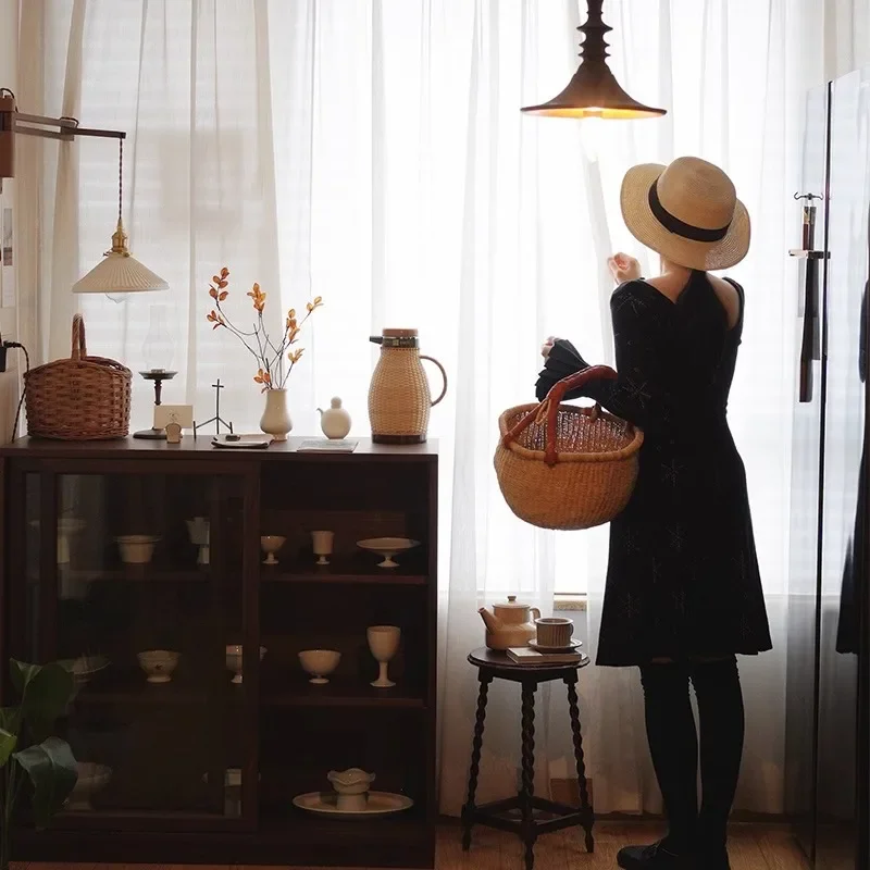 Solid wood medieval edge few French sofa living room table American bedside corner few retro small coffee table