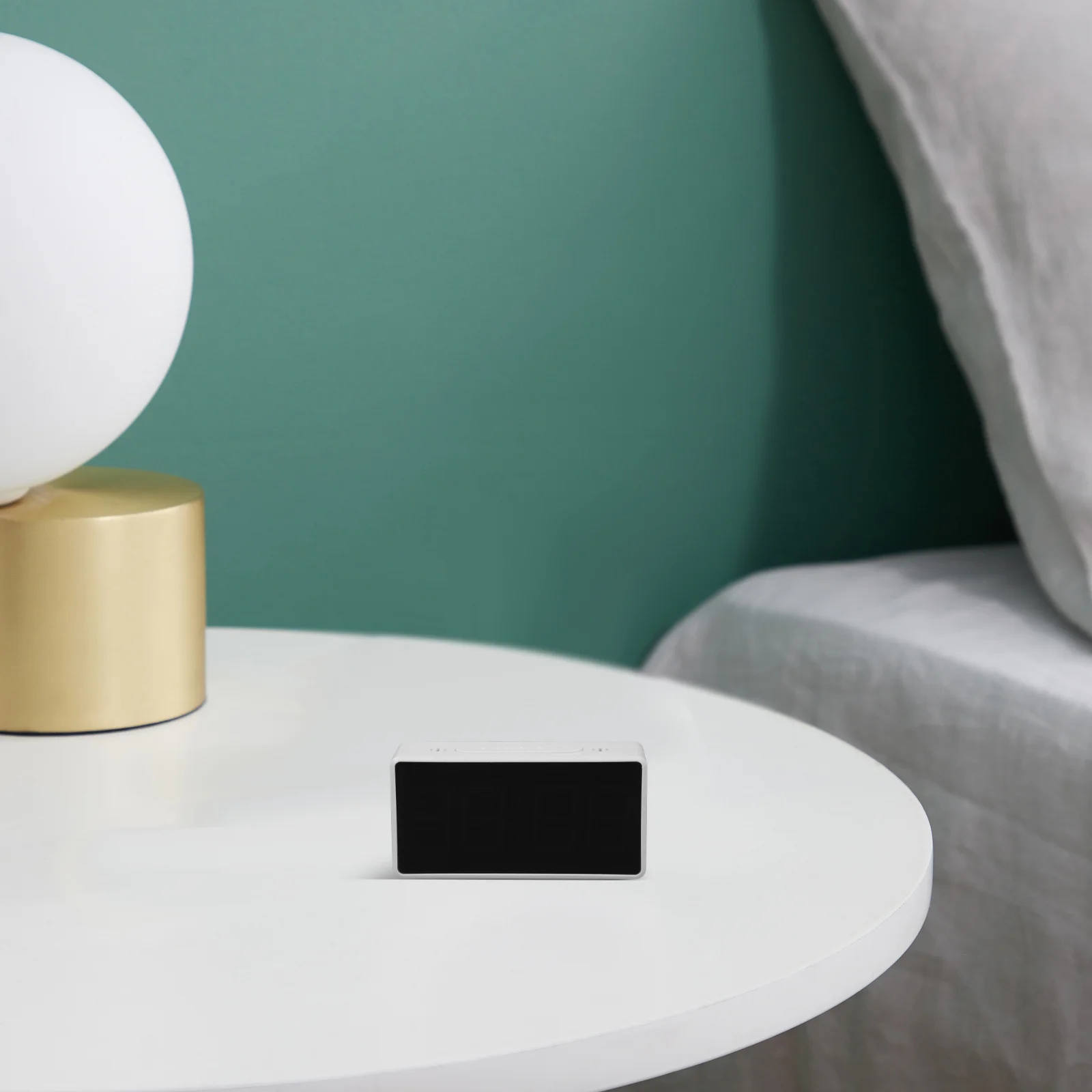 

Alarm Clock Digital Mirror Surface Wall Mounted Timepiece For Clock With Temperature Bedroom White