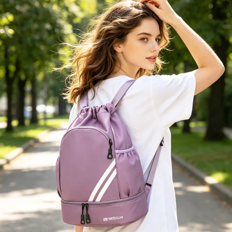 bolsa-de-ginastica-multifuncional-a-prova-d'agua-com-compartimento-principal-bolsos-laterais-em-tela-bolso-frontal-com-ziper-compartimento-separado-para-sapatos-multi-com