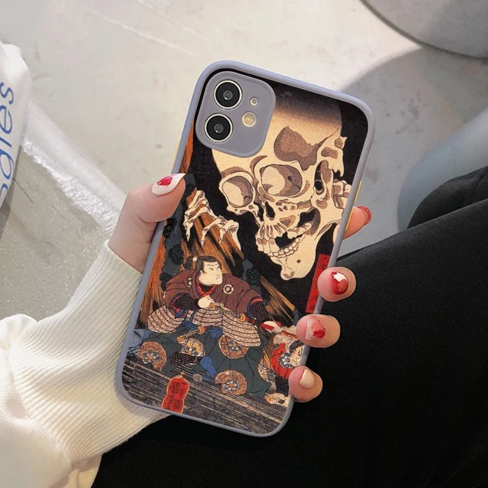 Ukiyo-e Japanese Style Art Phone Case For IPhone 14 11 12 13 Mini Pro Max 8 7 Plus X XR XS MAX Translucent Matte Cover