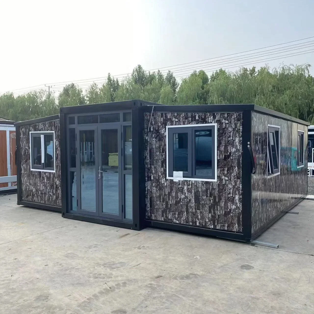 YG Tuostar Factory Tiny Portable Foldable Mobile Detachable Prefabricated House 20FT 40FT Expandable Container House for Sale