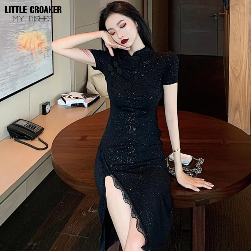 Women Qipao Improved Cheongsam Mid Length Button Stitching with Open Cut Lace Lace Trim for A Slim Fit and Buttocks Wrap Dress