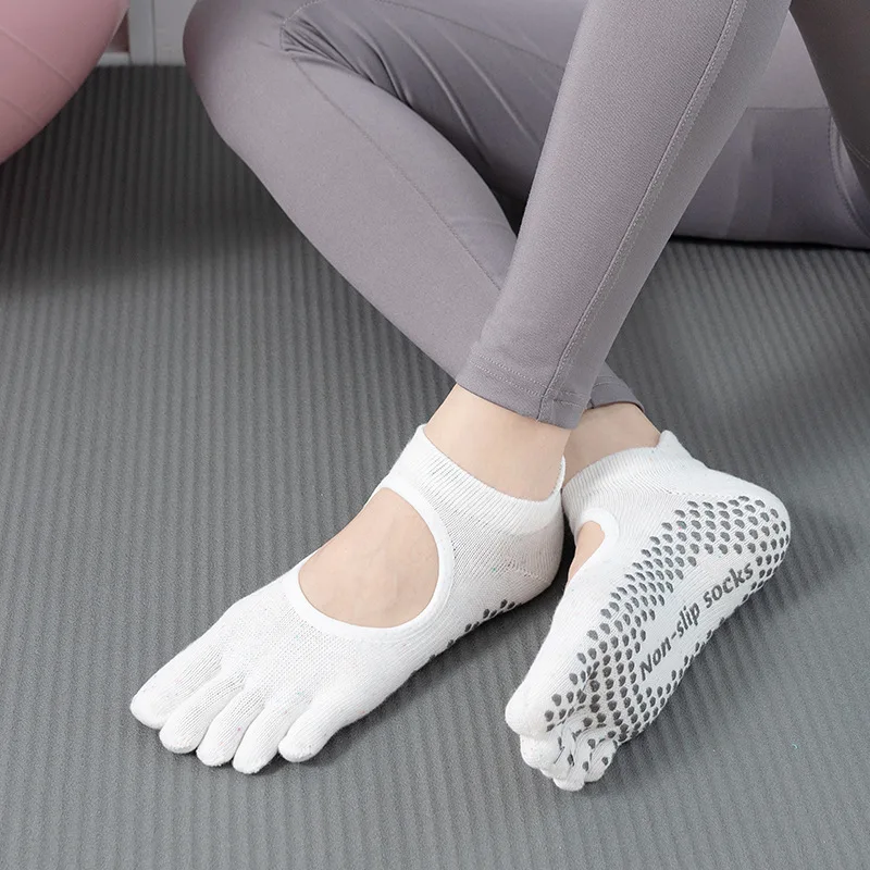 Backless Yoga Socks Non-Slip Sports Pilates Rope Skipping Socks Four Seasons Toesox Flat