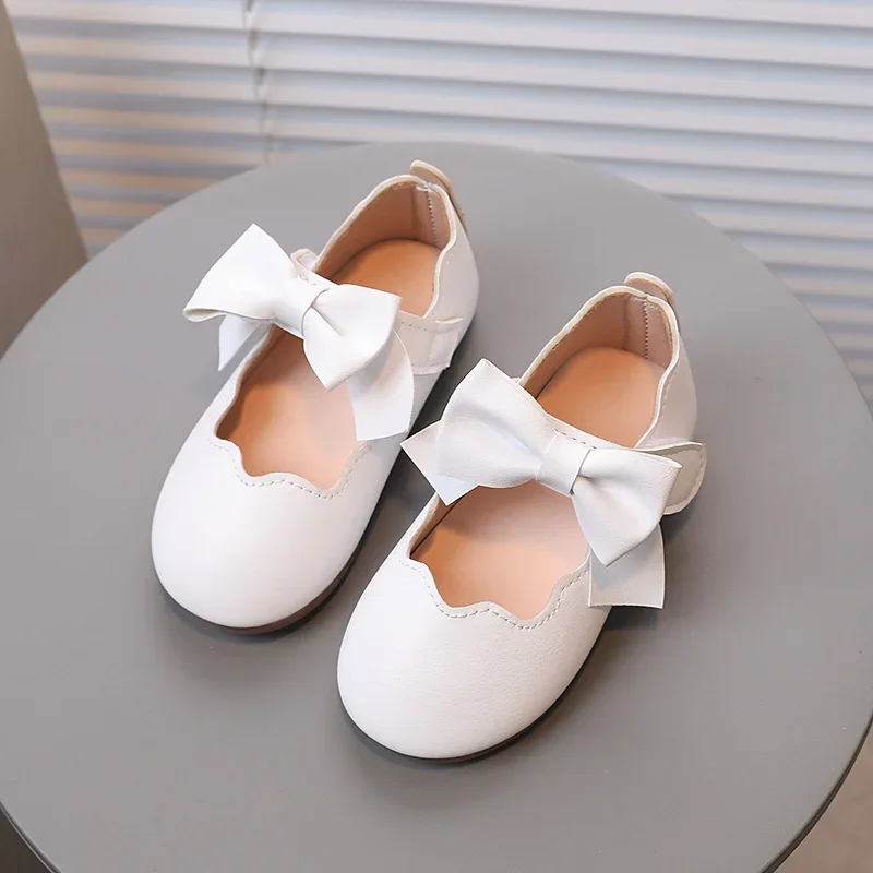 Toddlers Girls Shoes appartamenti per bambini PU Leather Kids Dress Shoes Soft Cute Princess Sweet With Butterfly-knot Bowtie nuovo