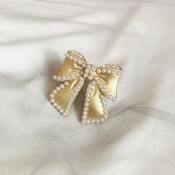 women pearl bow brooch, fashion bowknot buckle pin accessories jewel