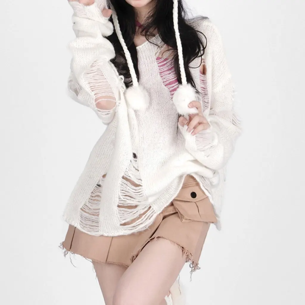 

Korean Style Women's Long-Sleeved Sweater Casual Slant Shoulder Hole-Cut Top Loose Fashionable Autumn Wear for Ladies