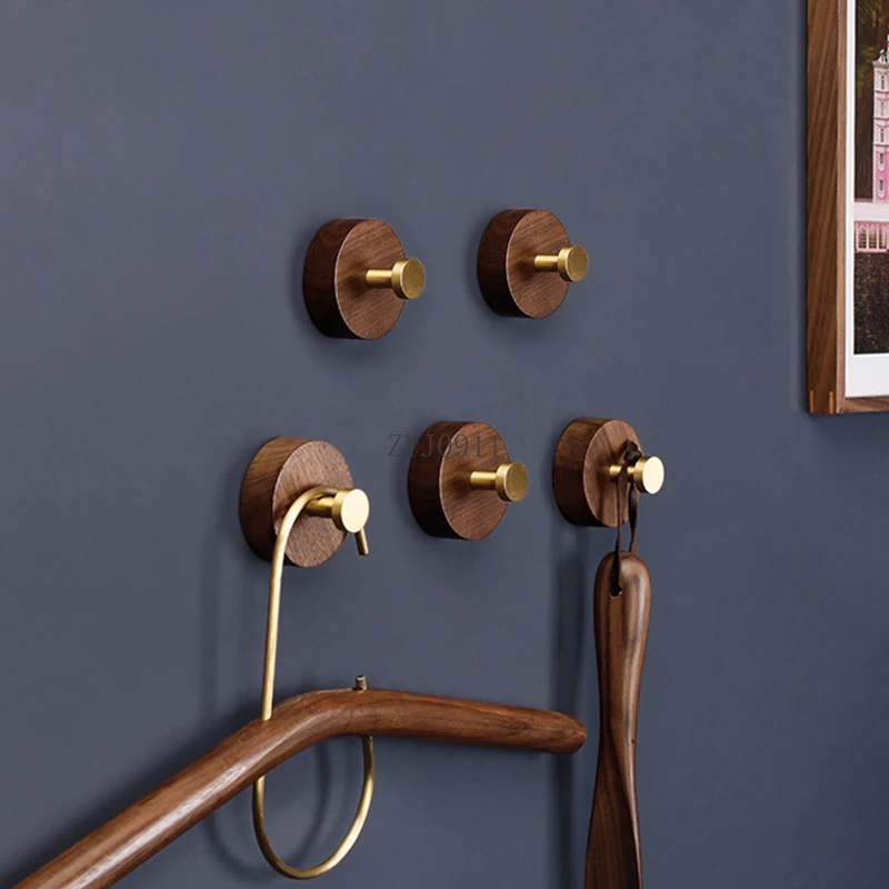 Light luxury solid wood brass hook, wall-mounted door rack, hats and clothes adhesive hook creativity