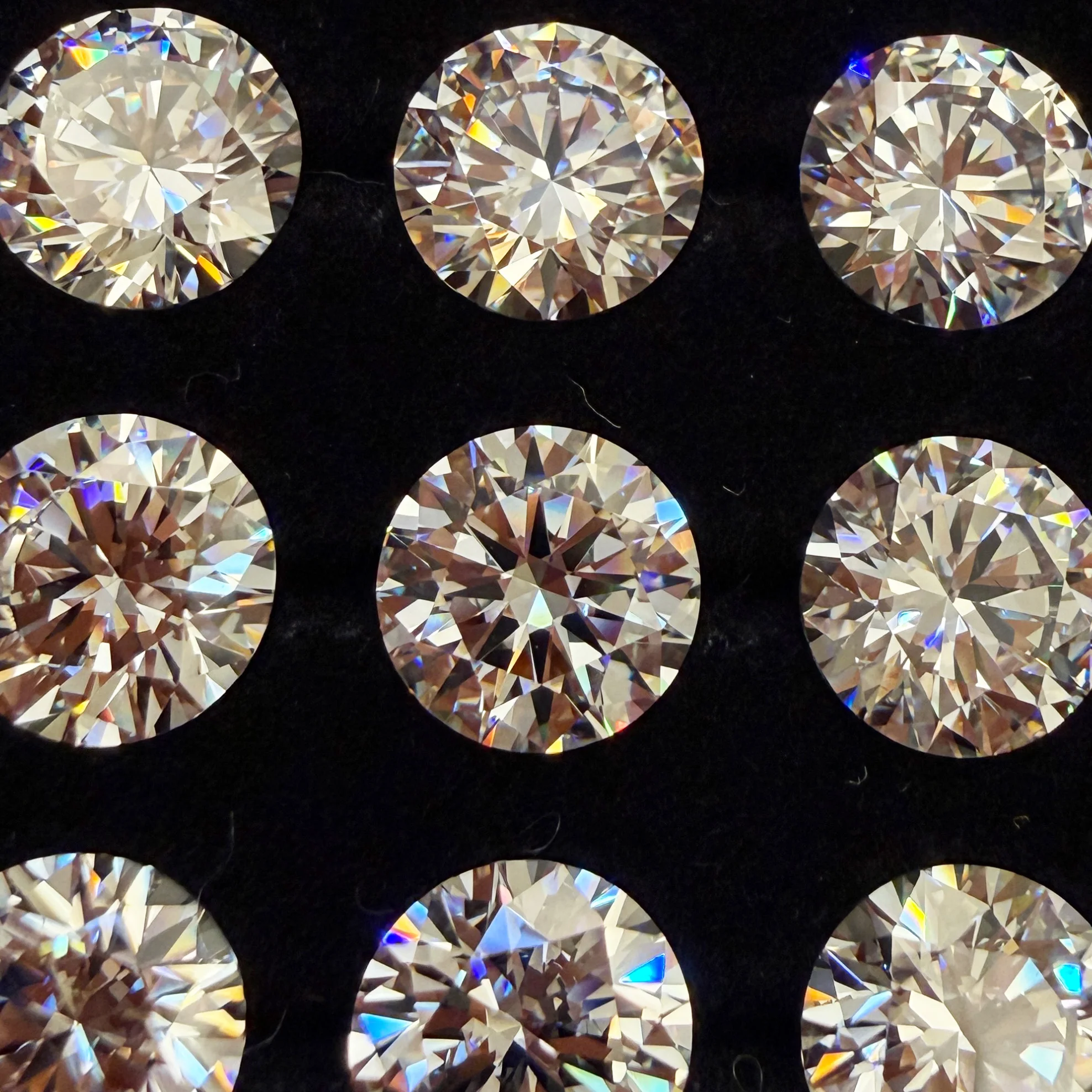 

100pcs/lot 5A Quality Big Sizes CZ 3.0~20mm Loose White Cubic Zirconia Stone 4mm 7mm 8mm Round Cut CZ Synthetic Gems For Jewelry