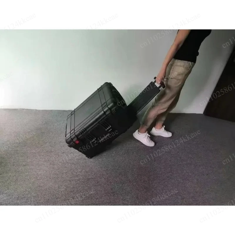 Suitcase Sea W-ater to Fresh Wa-ter Machine Desaltlinity Wat-er Treatment Machinery Outdoor Water Maker Portable RO Machine