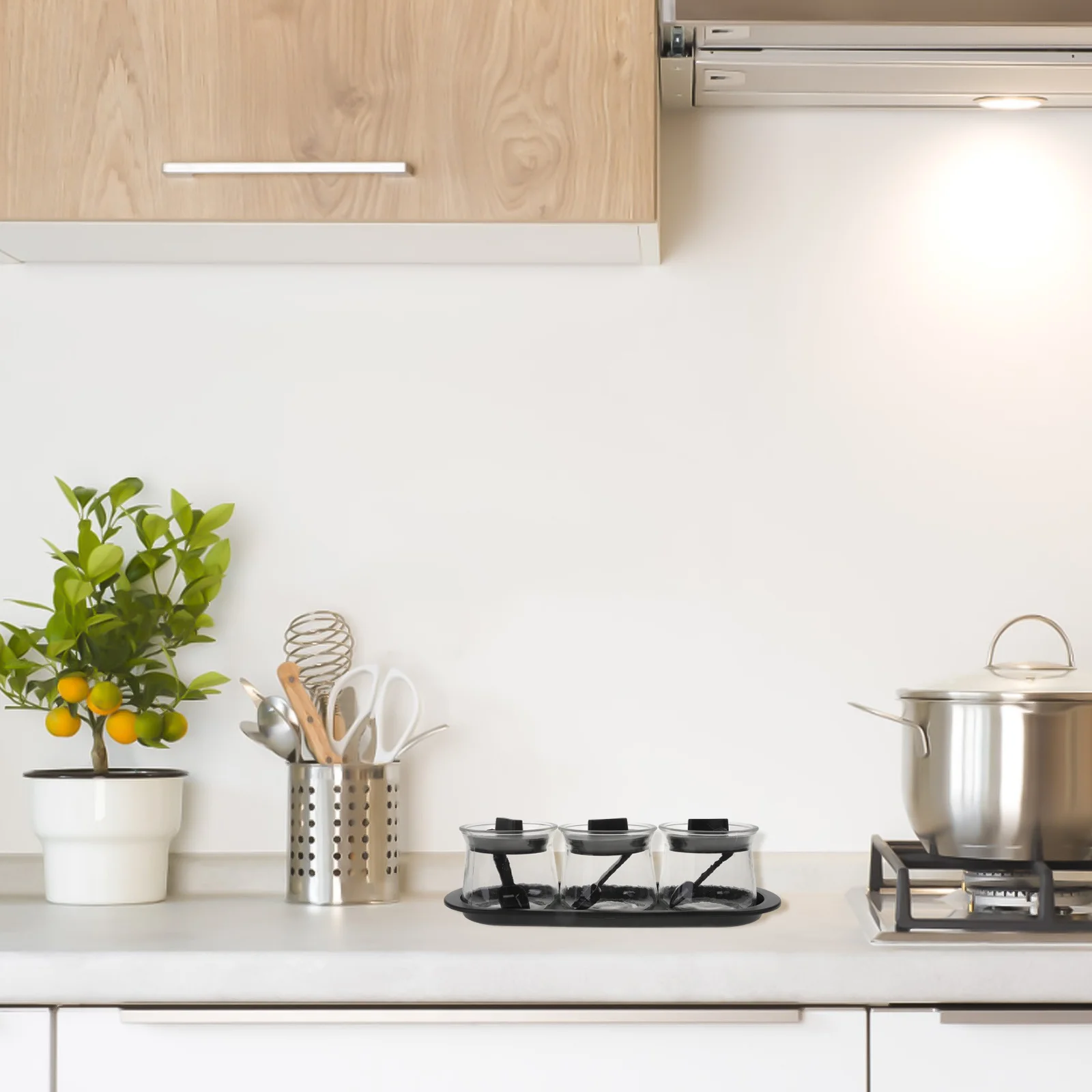 

3Pcs Seasoning Storage Jar Set Glass Bottles with Lids Tray Spoons Condiment Spice Container Kitchen Seasoning Bottle