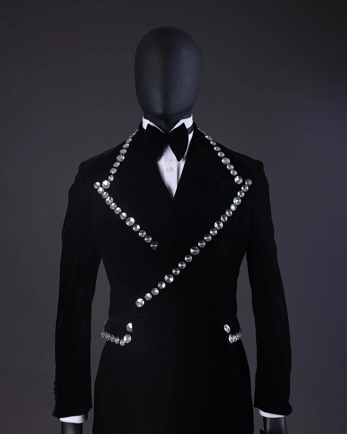 Schwarze Männer Hochzeit Smoking Peaked Revers Jacke Applikationen neuesten Design Bräutigam tragen für Abschluss ball Abend party nur Blazer anpassen