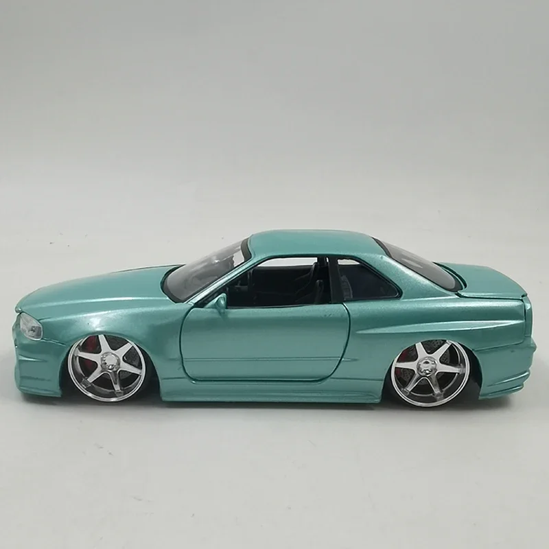 JADA 1:24 Scale NISSAN SKYLINE GT-R GTR R34 BNR34 Alloy Car Model Diecast Metal Vehicle Toy Collectible Souvenir Gifts