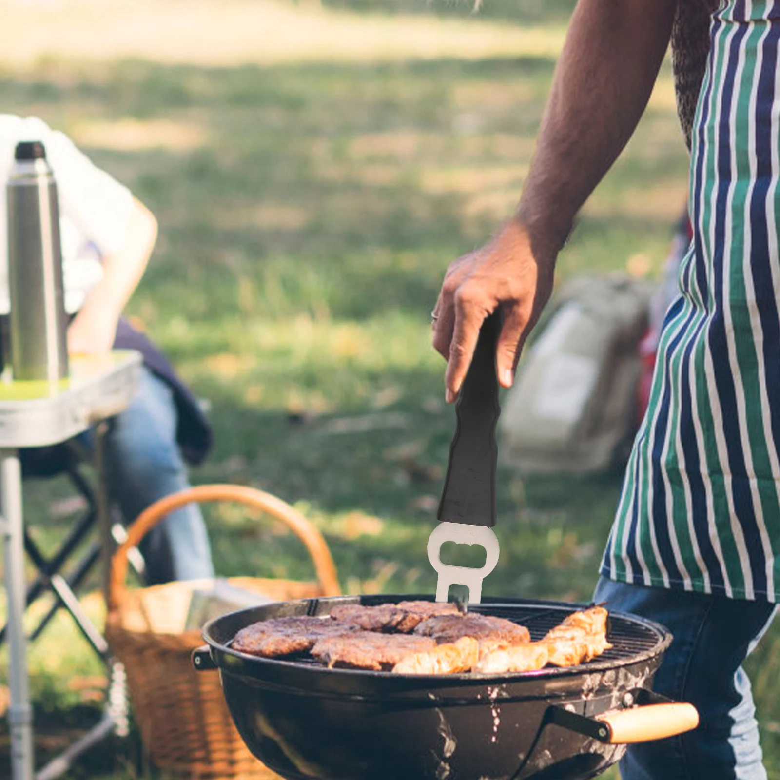 

Grill Pan Lifter Crowbar Stainless Steel Plastic Handle Heat Resistant Bbq Tool Rack Gripper Clamp Practical Kitchen Gadget